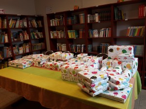 Prizes for book reading competition - Read with Me in SazvarSazeh Azarestan - May 2016
