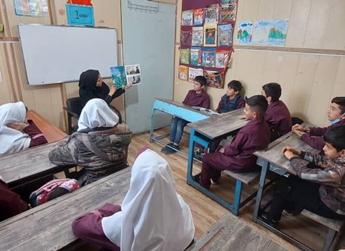 مدرسه افغانستانی خودگردان عترت